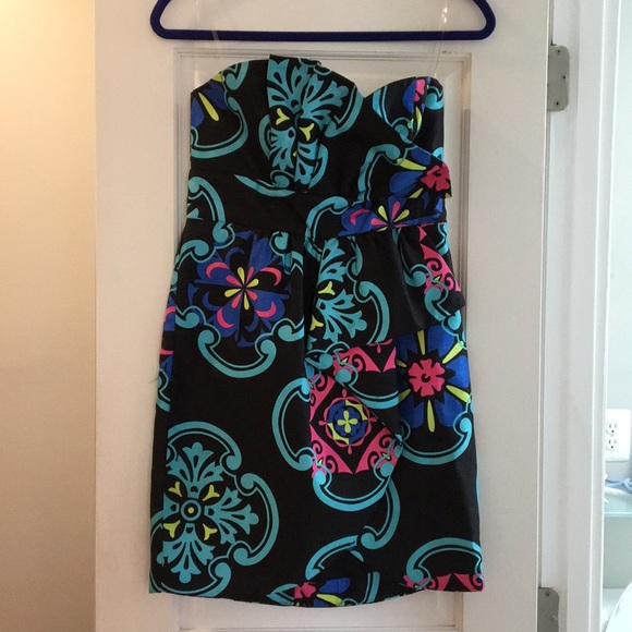 Rubber Ducky Mini Dress. Fun Design!! - Picture 1 of 6